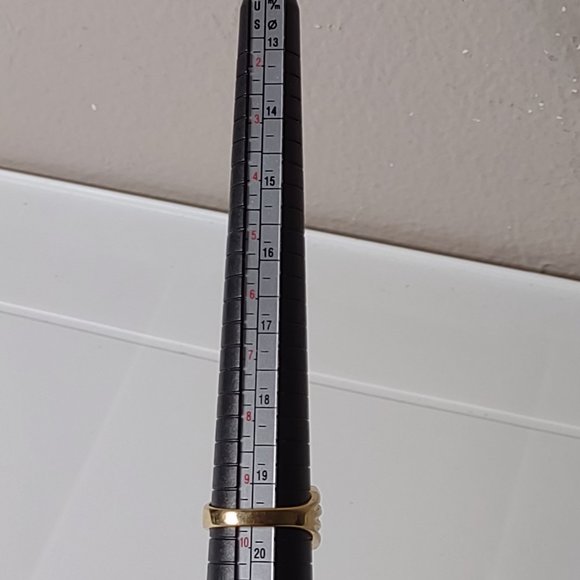 Very Pretty Size 9.5 14k HGE Ring - Picture 10 of 10